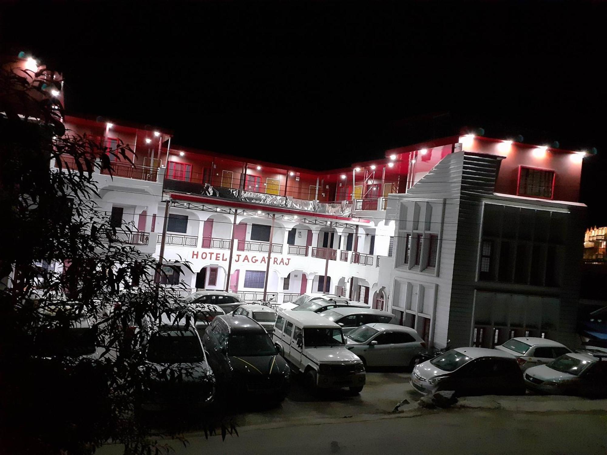 Hotel Jagat Raj, Sitapur Sitapur  Екстериор снимка