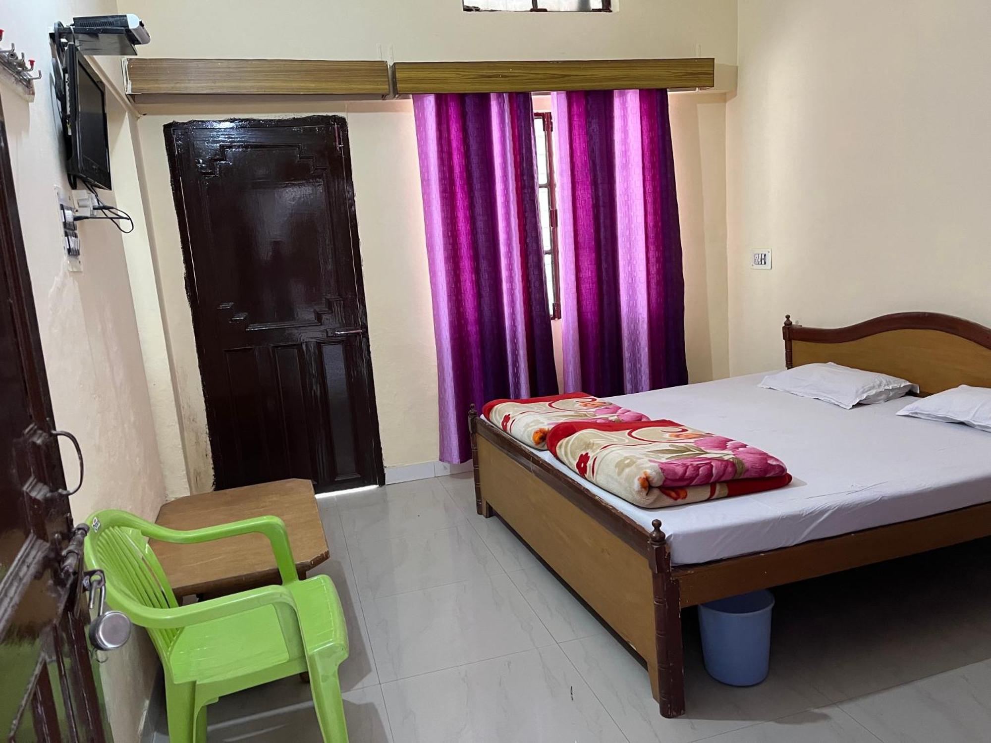 Hotel Jagat Raj, Sitapur Sitapur  Екстериор снимка