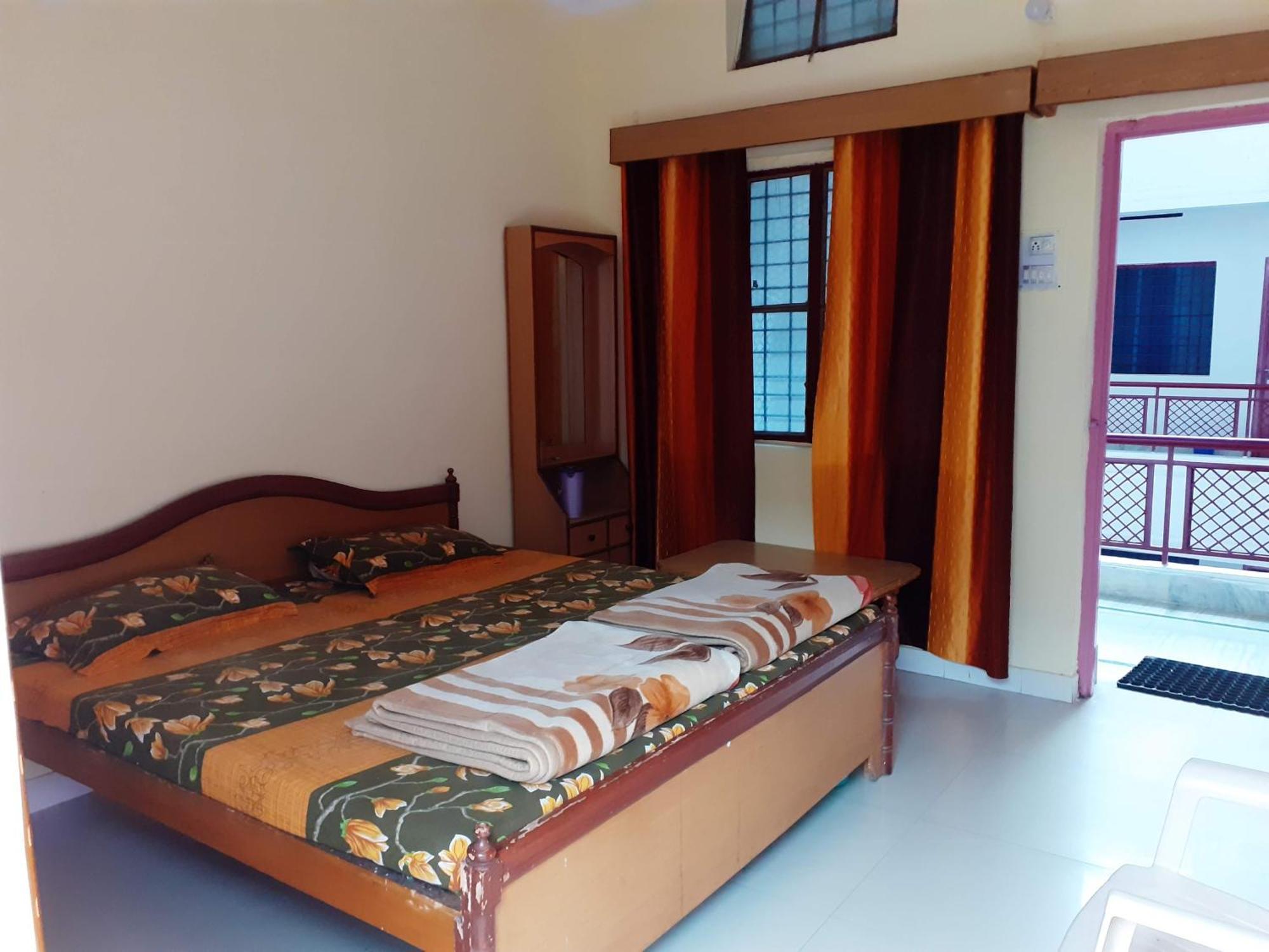 Hotel Jagat Raj, Sitapur Sitapur  Екстериор снимка